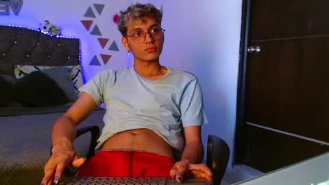 Andres online show from 01-18-25, 06:10