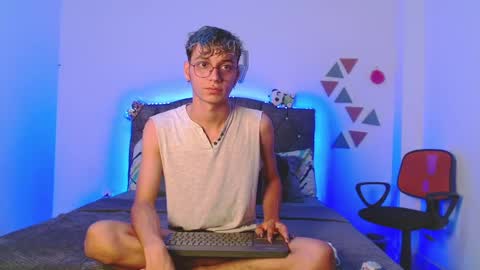 Andres online show from 01-19-25, 11:01