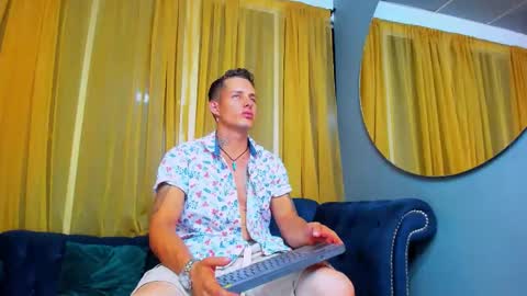 Angel Rivera online show from 02-17-26, 01:35