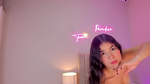 Snapshot of _angela_x chatting on 01-31-25, 12:18 ngela online show from 01-31-25, 12:18