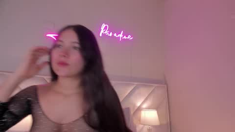 Snapshot of _angela_x chatting on 03-12-26, 11:27 ngela online show from 03-12-26, 11:27