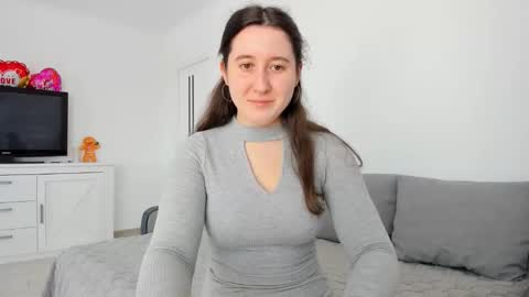 Anna online show from 05-11-26, 07:36