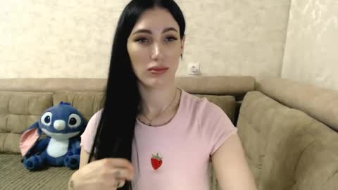 Anna online show from 06-13-26, 09:35