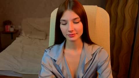 Snapshot of _annahoney_ chatting on 11-29-25, 01:30 Ana online show from 11-29-25, 01:30