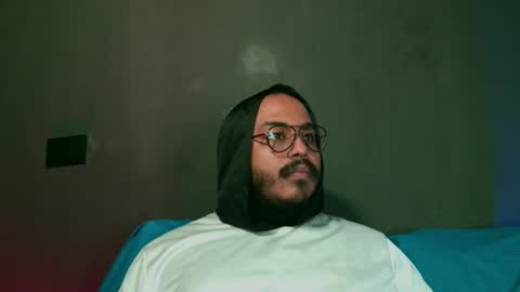 Snapshot of _annie_andrick_ chatting on 10-15-25, 01:11 Annie Andrick online show from 10-15-25, 01:11