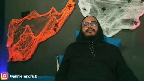 Snapshot of _annie_andrick_ chatting on 10-23-25, 02:05 Annie Andrick online show from 10-23-25, 02:05