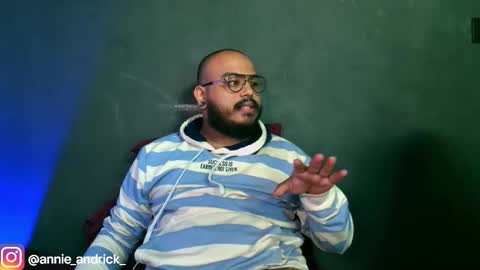 Snapshot of _annie_andrick_ chatting on 11-17-25, 12:33 Annie Andrick online show from 11-17-25, 12:33