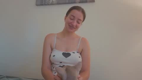 Anna online show from 09-15-25, 01:55