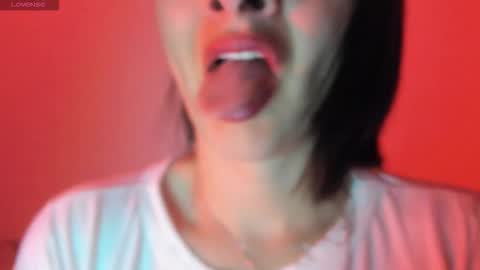 Snapshot of _antomouth_paradise chatting on 11-09-25, 10:24 antonia online show from 11-09-25, 10:24