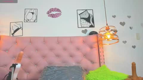 _antonella_11 online show from 11-03-25, 08:54