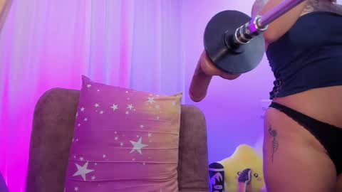 Snapshot of _antonella_dreams chatting on 10-01-25, 09:26 _antonella_dreams online show from 10-01-25, 09:26