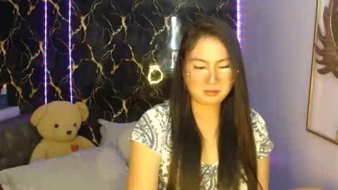 Snapshot of _arah chatting on 12-20-25, 08:54 arah online show from 12-20-25, 08:54