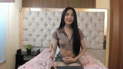 Snapshot of _aranza23 chatting on 05-13-26, 11:51 Aranza. online show from 05-13-26, 11:51