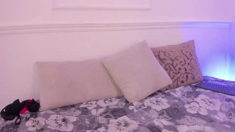 _arianasweet online show from 01-29-25, 11:25