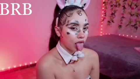 Aria online show from 04-26-26, 02:09