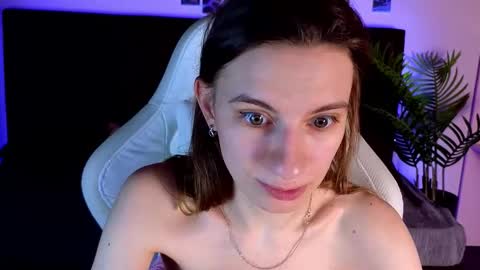 _ash_leyy_ online show from 02-20-26, 06:19