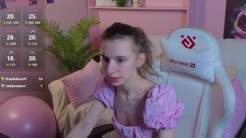Snapshot of _ash_leyy_ chatting on 05-24-26, 01:32 _ash_leyy_ online show from 05-24-26, 01:32