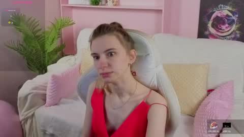 Snapshot of _ash_leyy_ chatting on 05-30-26, 01:25 _ash_leyy_ online show from 05-30-26, 01:25