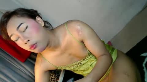 Snapshot of _asiancutie chatting on 05-12-26, 06:49 _asiancutie online show from 05-12-26, 06:49