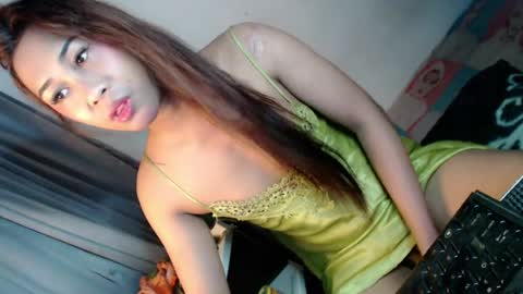 Snapshot of _asiancutie chatting on 06-01-26, 09:16 _asiancutie online show from 06-01-26, 09:16