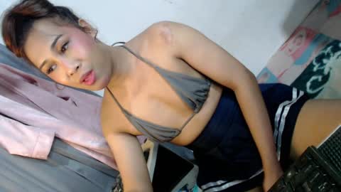 Snapshot of _asiancutie chatting on 06-10-26, 09:52 _asiancutie online show from 06-10-26, 09:52
