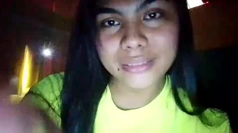 Snapshot of _asianslutyymikha_ chatting on 10-08-25, 05:49 _asianslutyymikha_ online show from 10-08-25, 05:49