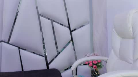 Aura online show from 03-09-25, 06:50