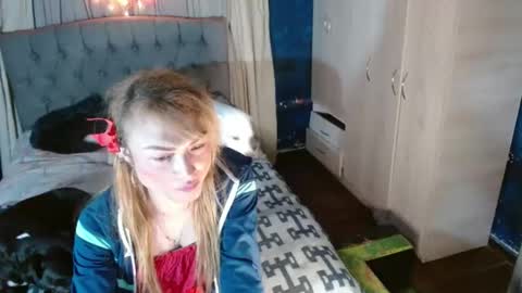 Snapshot of _azalea_65 chatting on 09-12-25, 01:49 _azalea_65 online show from 09-12-25, 01:49