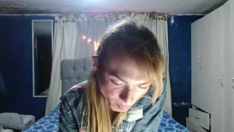 Snapshot of _azalea_65 chatting on 10-09-25, 02:31 _azalea_65 online show from 10-09-25, 02:31