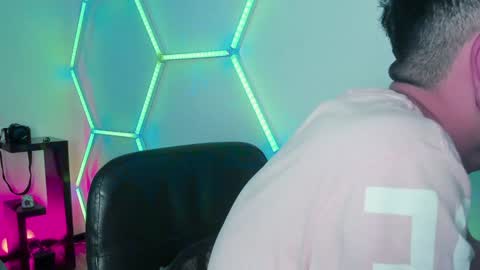 Lunita  online show from 01-28-25, 02:43