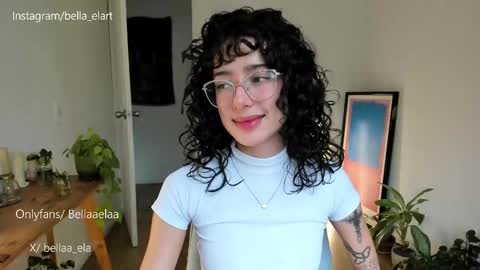 Snapshot of _bellaela chatting on 02-13-25, 10:00 Ella  online show from 02-13-25, 10:00
