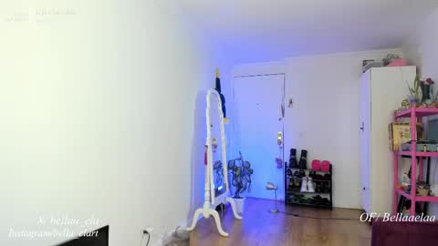Snapshot of _bellaela chatting on 02-27-25, 10:20 Ella  online show from 02-27-25, 10:20