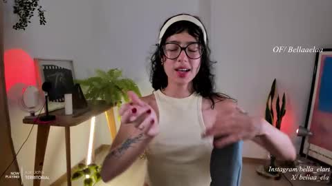 Snapshot of _bellaela chatting on 09-11-25, 03:06 Ella  online show from 09-11-25, 03:06