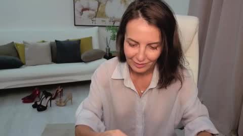 Snapshot of _beylly chatting on 09-14-25, 04:39 Beylly online show from 09-14-25, 04:39
