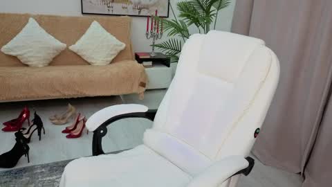 Beylly online show from 03-31-26, 02:28