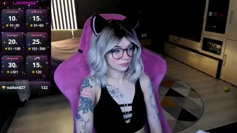 Olivia Subscribe to my Fansly -   online show from 03-27-26, 11:26