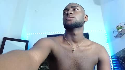 Snapshot of _black_stallion chatting on 10-08-25, 03:26 Andrew online show from 10-08-25, 03:26