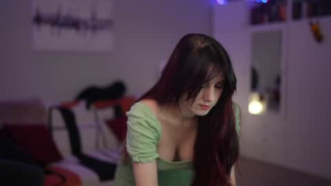 Snapshot of _blackbee_ chatting on 02-03-26, 06:00 Lili online show from 02-03-26, 06:00