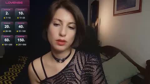 Laura online show from 02-18-25, 11:30
