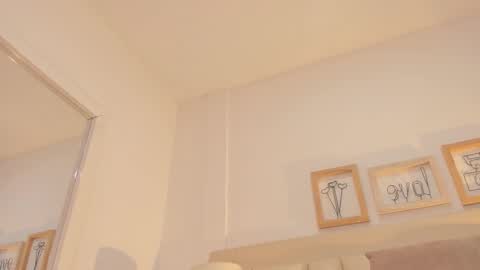 Snapshot of _brenda_becker chatting on 09-17-25, 07:48 Brenda  online show from 09-17-25, 07:48