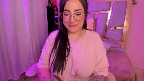 Snapshot of _briigite chatting on 09-30-25, 11:26 Angie  Independent model online show from 09-30-25, 11:26