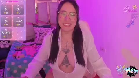 Angie  Independent model online show from 06-13-26, 04:10