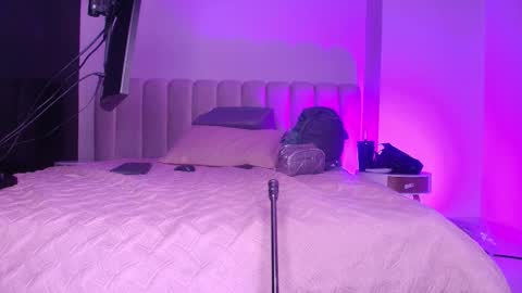 Britany online show from 11-26-25, 03:18