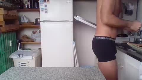 Snapshot of _bubble_buttfunxxx chatting on 02-11-25, 08:37 _bubble_buttfunxxx online show from 02-11-25, 08:37