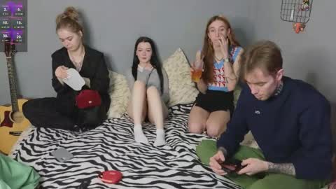 _by_double_sexy_miss_ online show from 04-03-26, 08:01