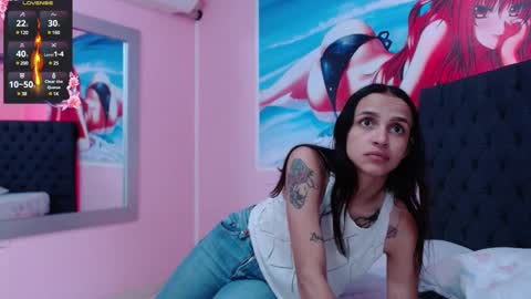 Snapshot of _candy_jade_ chatting on 01-23-25, 12:30 candy jade online show from 01-23-25, 12:30