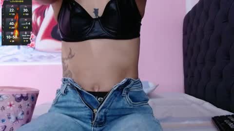 Snapshot of _candy_jade_ chatting on 02-02-25, 12:46 candy jade online show from 02-02-25, 12:46