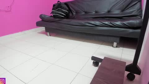 Snapshot of _candy_jade_ chatting on 09-18-25, 12:07 candy jade online show from 09-18-25, 12:07