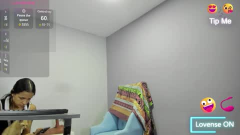 Snapshot of _candy_jade_ chatting on 11-15-25, 11:18 candy jade online show from 11-15-25, 11:18