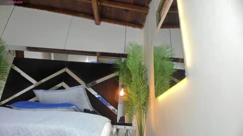 Candy online show from 03-11-25, 09:26